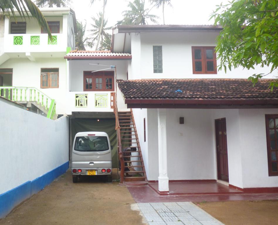 Seaview Paradise Inn Weligama Exterior foto